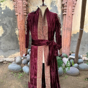 Bespoke Velvet Silk Long Coat, Handmade Velvet Brocade Silk Long Coat, Velvet Maxi Coat, Velvet Coat, Wedding Outfit, Parties Wear Coat