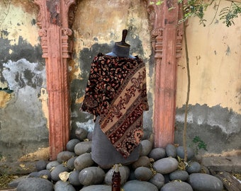Poncho de cashmere floral, capa de poncho de inverno, poncho tecido à mão, poncho de malha, roupas femininas, roupas boho para meninas, presente para ela