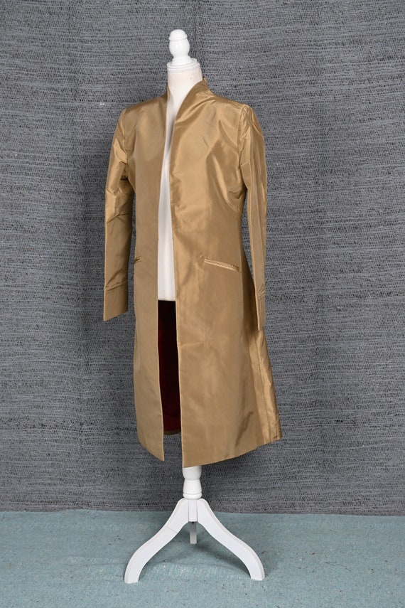 Long manteau en soie dore veste en soie veste pour femme tenue d invitee de mariage occasion speciale trench coat unisexe sur mesure cadeau pour lui elle Etsy Canada