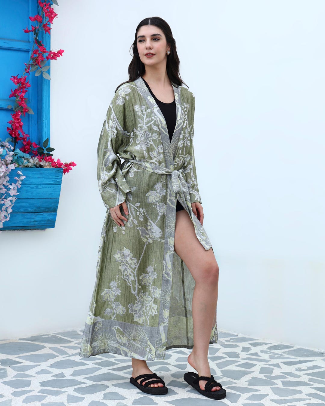 Layered Mist Robe Mint Mist Cashmere Silk Robe: Women's Reversible Kimono Kaftan Robe ...