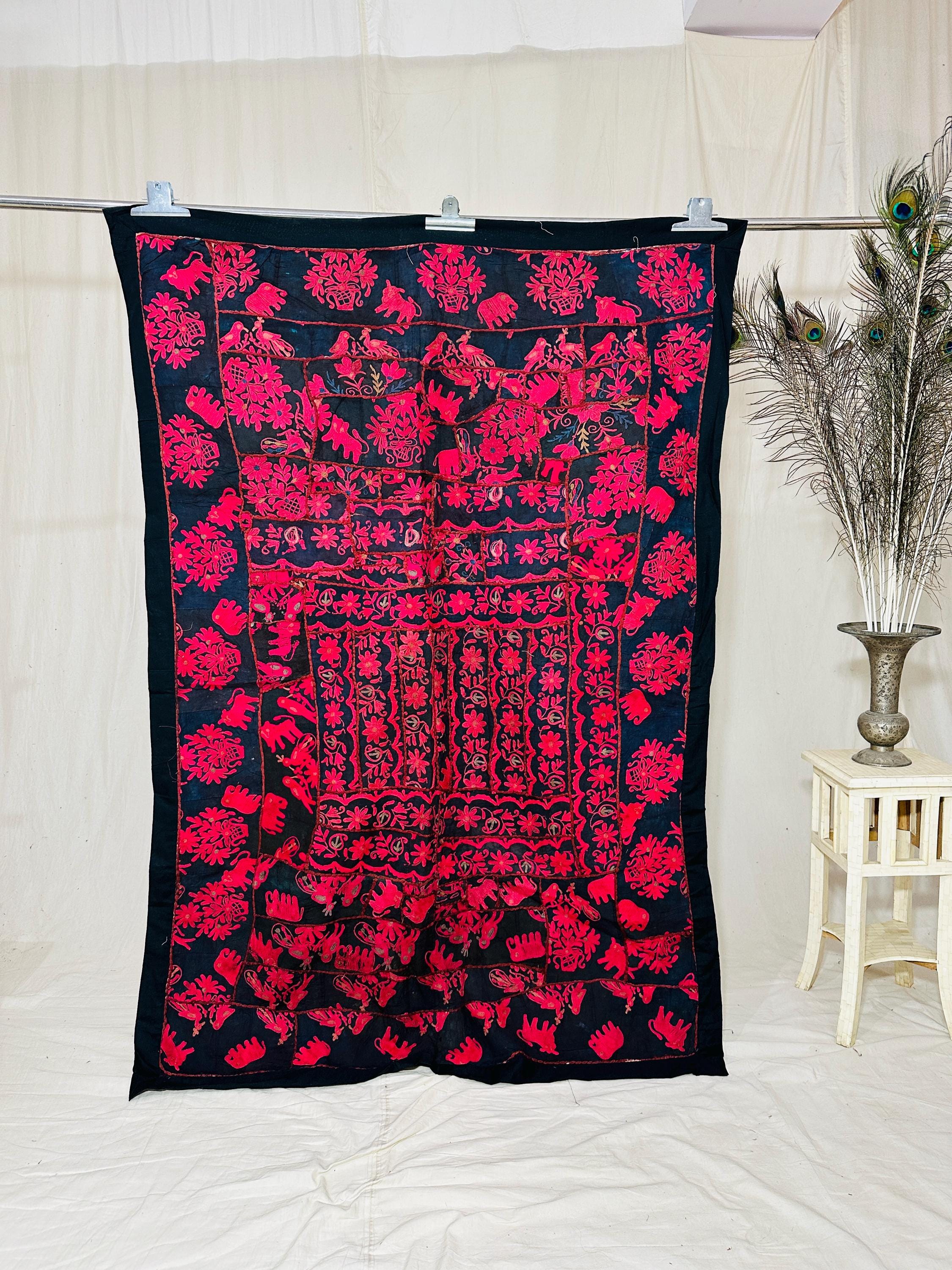 インドのタペストリー、マルチパッチワークビーズランナー、重厚な刺繍