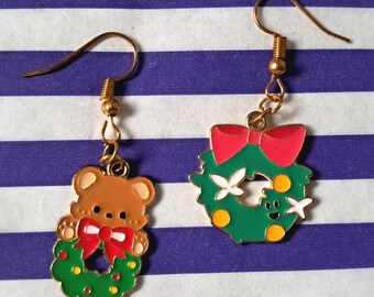 Ungleiche Weihnachtskranz Ohrringe