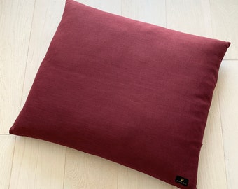 Garnet Linen Zabuton Meditation Cushion: Handmade Kapok Floor Pillow