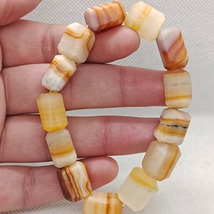 Bracciale pezzo di aragonite marrone grezzo in pietra naturale con pietra preziosa di cristallo estensibile fatto a mano immagine 2