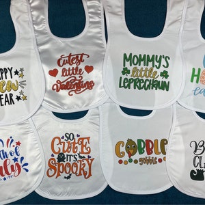 8 Pack Holiday Baby Bibs, New Year&#39;s, Valentine&#39;s Day, St. Patrick&#39;s Day, Easter, 4th of July, Halloween, Thanksgiving, Christmas Bibs