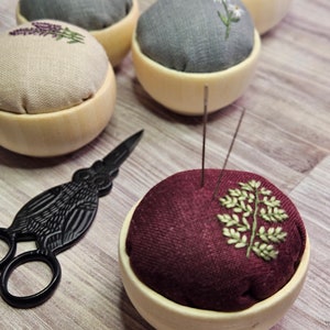 PinCushion|Hand Embroidered Pin Cushion|Linen Pin Cushion for Sewers, Embroiderers
