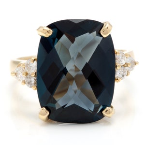 9.35 Carats Impressive Natural London Blue Topaz and Diamond 14K Yellow Gold Ring