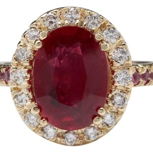 4.32 Carats Gorgeous Natural Red Ruby and Diamond 14K Solid Yellow Gold Ring
