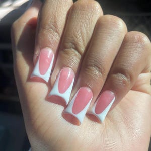 Basic white duck French tip deep curve | C-Curved Nails | Short Duckies