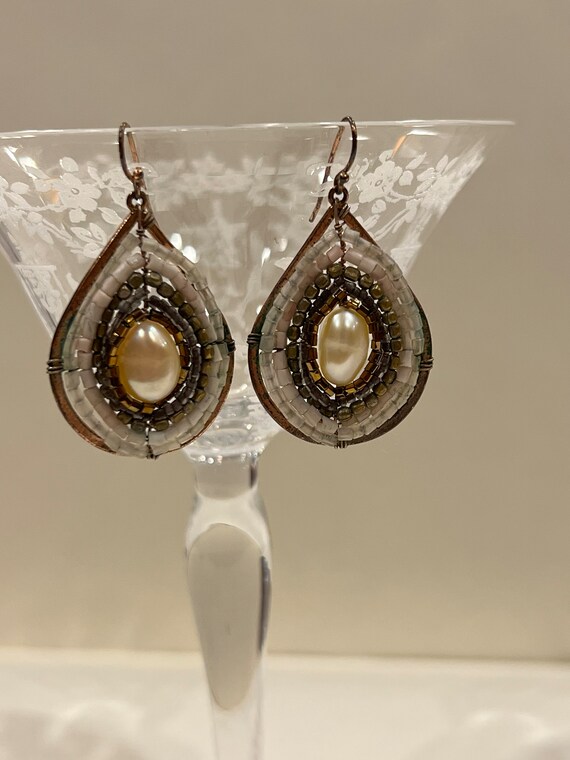Handmade Teardrop Pearl Earrings: Unique Minimali… - image 4
