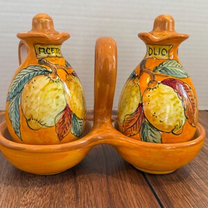 Deruta ナザレノ ピッコッティ 花瓶 デルータ イタリア Vintage Deruta Italy Oil & Vinegar Cruet Set With Caddy – Hand