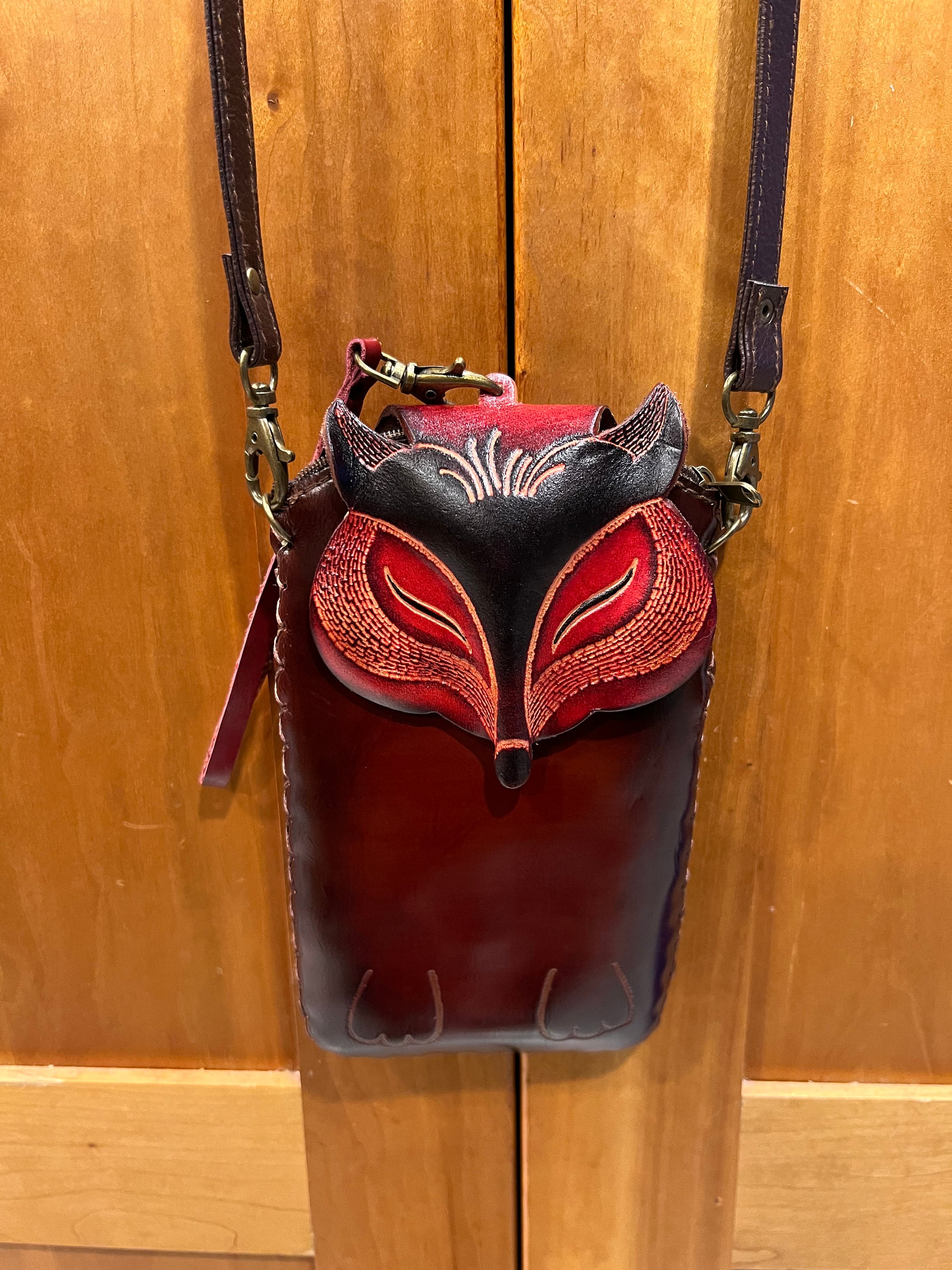 Buy Handmade Painted Shoulder Flap Bag With Fox, Custom Fox Painting, Gift  for Wife, Personalized Shoulder Clutch, Hand Painted Fox Purse Women Online  in India - Etsy