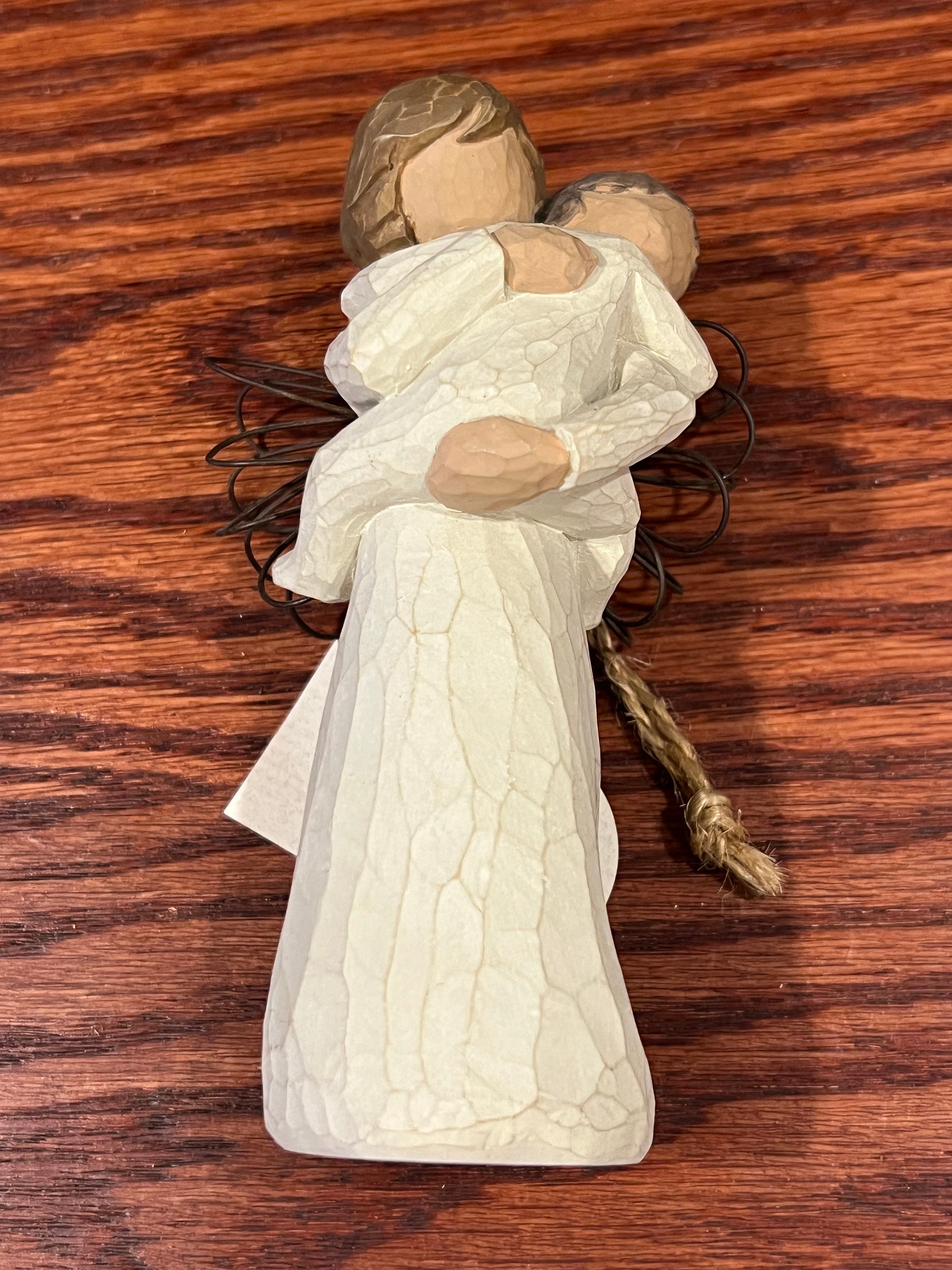 Willow Tree Angels Embrace Lordi Angel With Baby Hand Painted Etsy