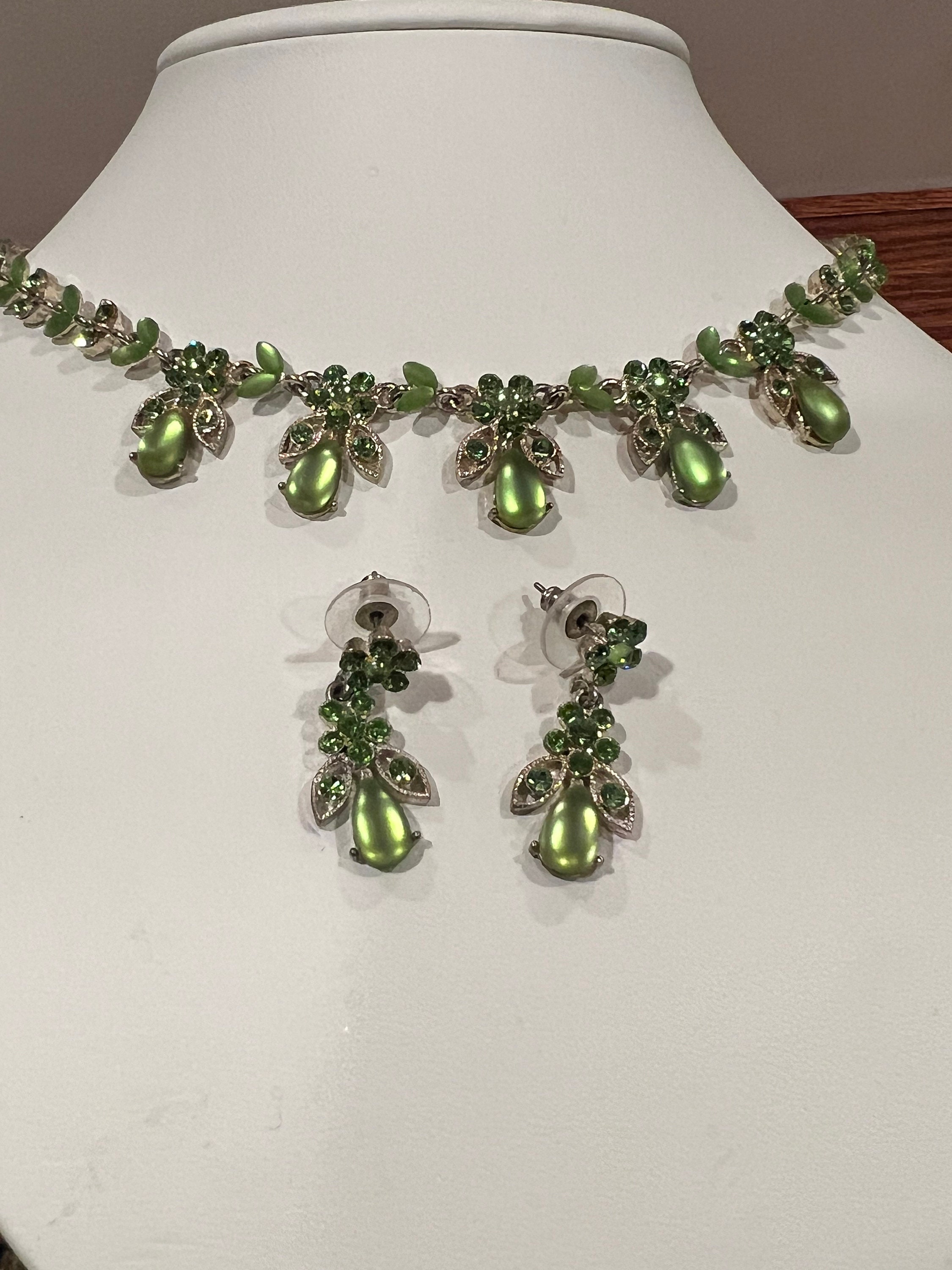 Vintage Liz Claiborne Necklace Earring Set Lime Green Rhinestone
