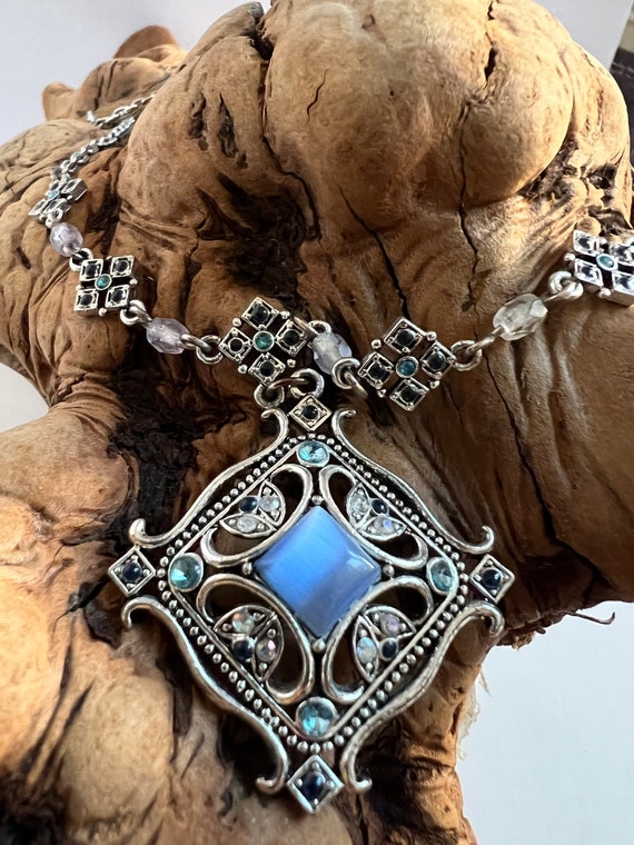 Vintage Avon Necklace Blue Faux Moonstone Filigree