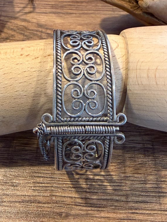 Sterling Silver Openwork Scroll Cuff Bracelet – I… - image 8