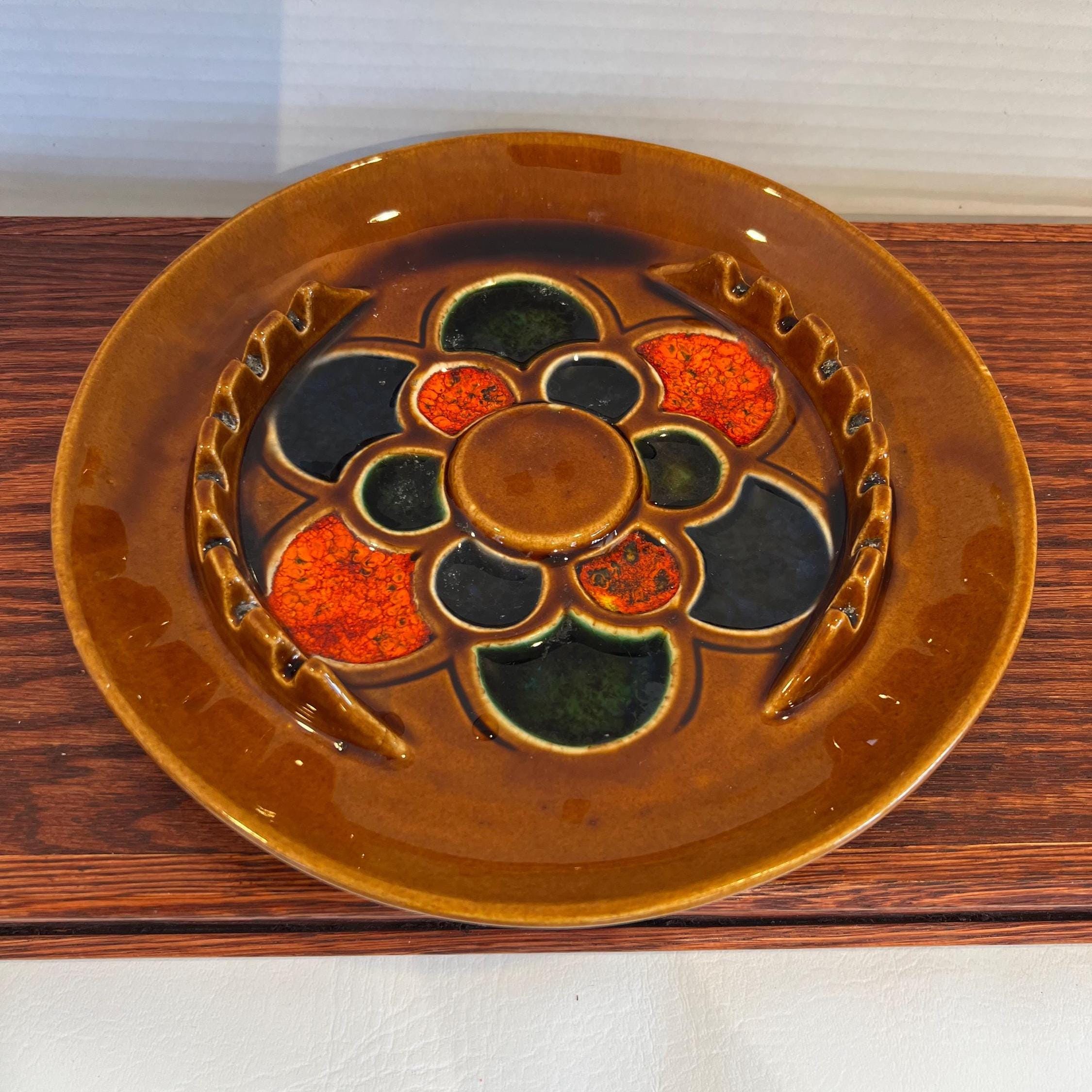 Vintage Mccoy Pottery MCP Ashtray Mid-century Flower Power Design