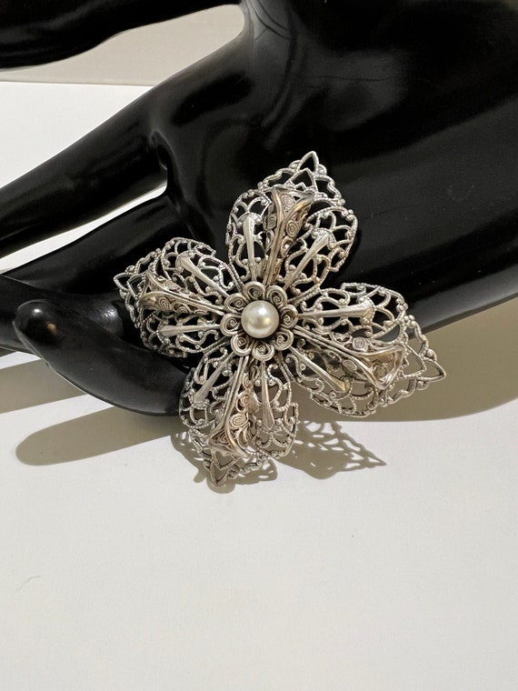 Elegant Silver Floral Brooch with Pearl Center Silver Lotus Brooch – Hand Embroidered Crystal Beaded Pin  main image 2