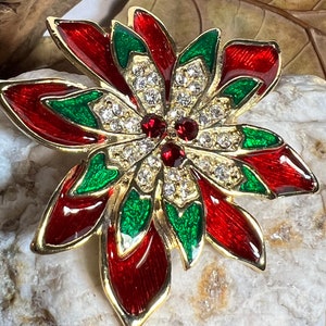 Vintage Christmas Poinsettia Enamel Brooch Holiday Flower Pendent Pin Scarf Coat Sweater Jewelry Holiday