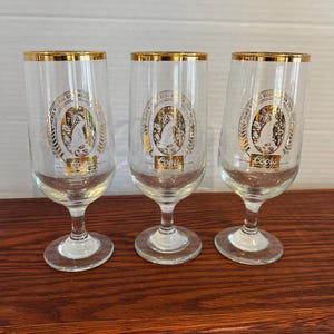 Vintage Coors Beer Stemmed Pilsner Glass – Gold Rim Goblet with Rocky Mountain Spring Water Logo – 1970s Brewery Collectible Barware