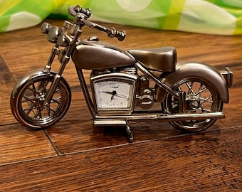 Retro Motorcycle Desk Clock: Unique Biker Gift | Vintage Cruiser Sculpture | Man Cave Decor | Timepiece Art | Office Accent
