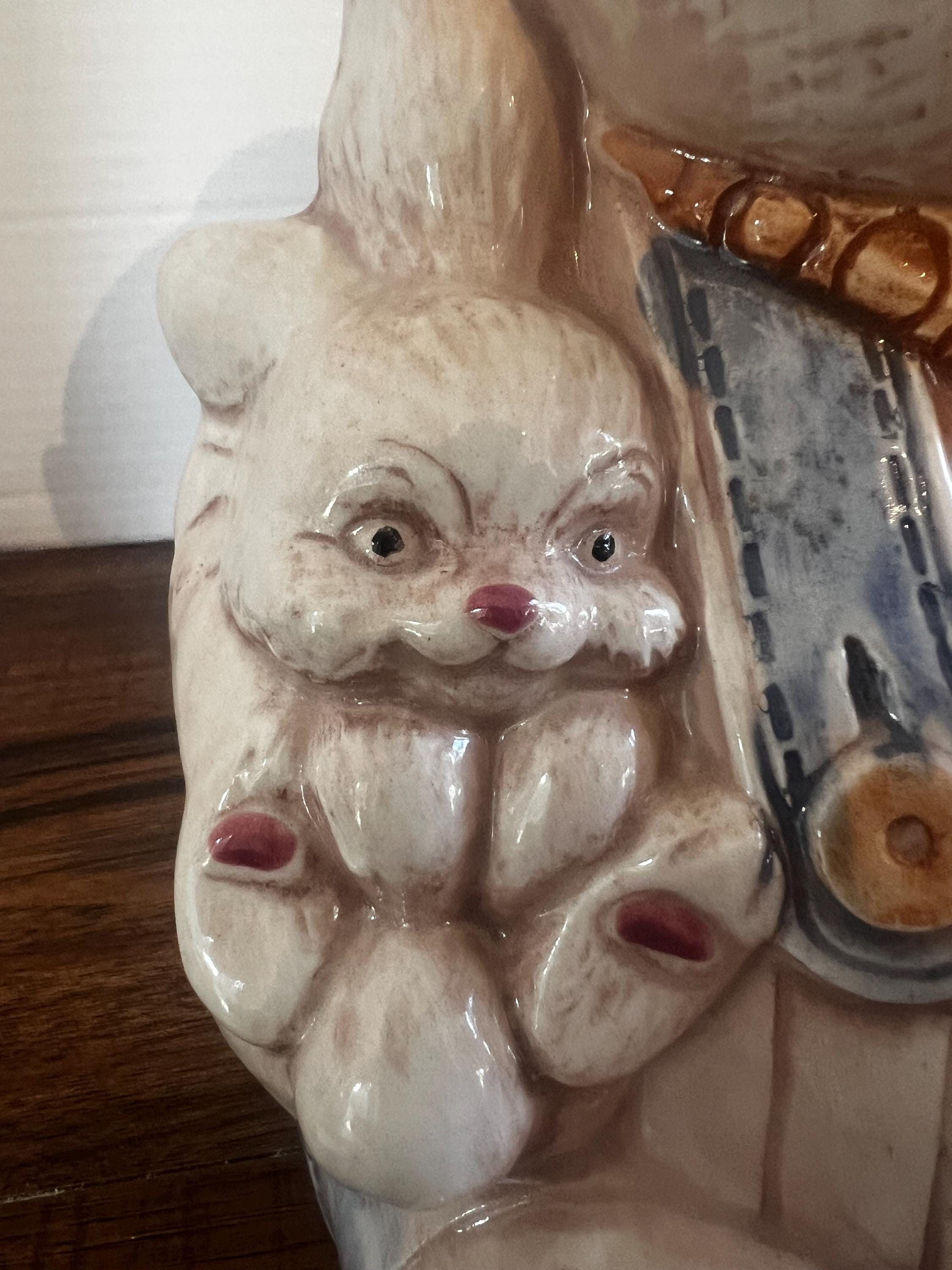 Vintage Treasure Craft Farmer Pig Cookie Jar: USA Retro Kitchen