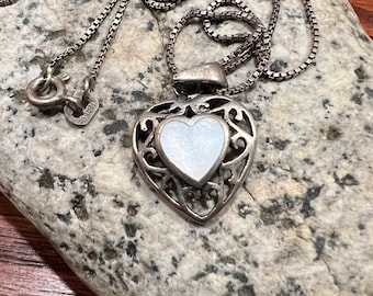 il_340x270.4475204528_bfu3.jpg il_340x270.4475204528_bfu3.jpg