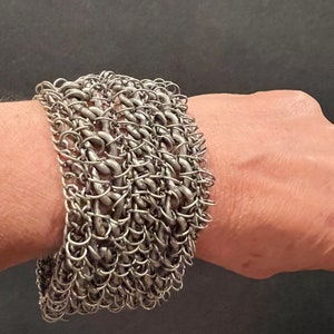 Handmade Viking Chainmaille Bracelet 8&quot; Long Durable Steel & Silver-tone Chain Mail Jewelry for Men Women Unique Medieval Design