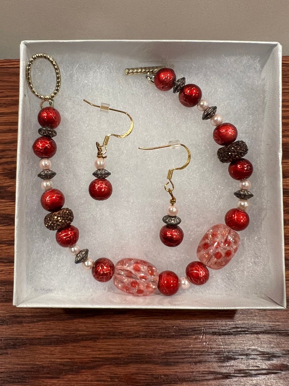 Dazzling Jewelry Set Red Multi Color Beaded Earri… - image 6