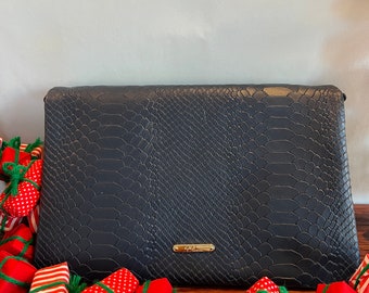 Leather GiGi Blue Crossbody Purse, Convertible Removable Strap, Python Embossed, Casual Everyday Style by Gigi New York Simply Chic Gift