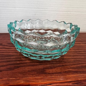 Vintage Indiana Glass Whitehall Ice Teal Blue Bowl – Mid-Century Cubist Diamond Pattern Candy Dish – 1960s MCM Table Decor Aqua Turquoise