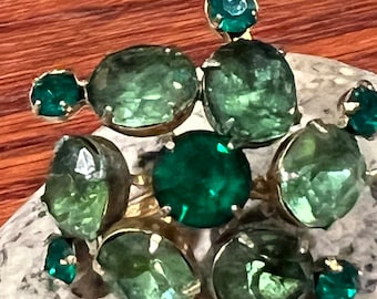 Vintage Coro Brooch Shades Of Green Rhinestone Signed on Back Emerald Green