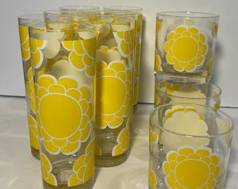 Vintage Colony 70&#39;s Retro Yellow Flower Highball/Lowball Glasses Bright MCM Ice Tea Water Cups for Retro Vibes