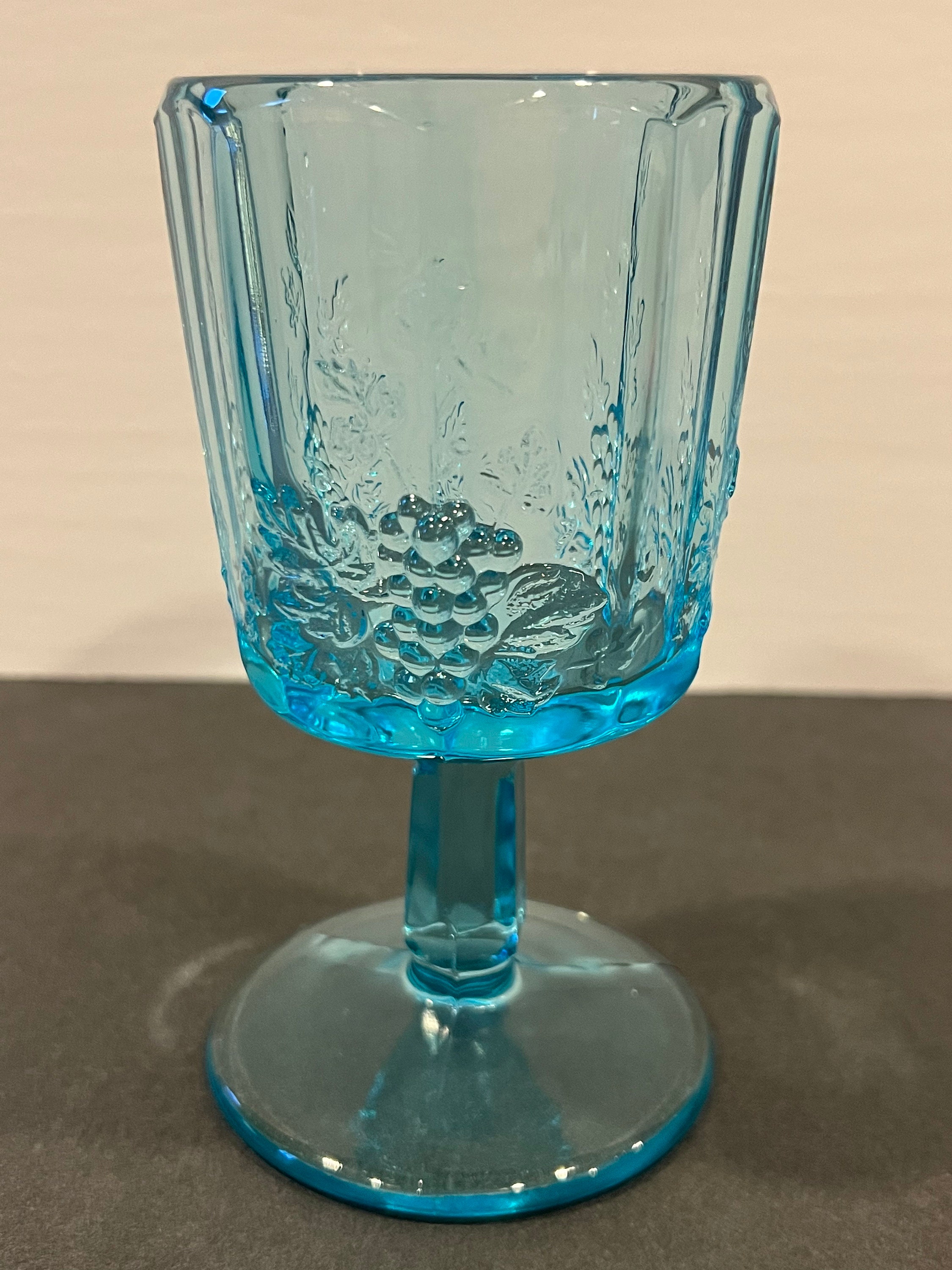 Opalescent Water Glass – theARKelements