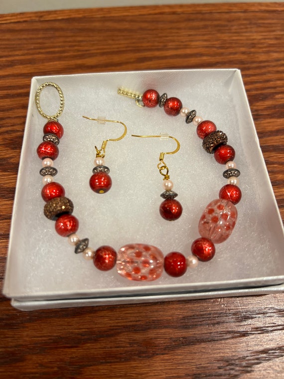 Dazzling Jewelry Set Red Multi Color Beaded Earri… - image 1