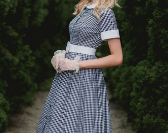 SUSAN 1950s Dress | Vintage Dress | Audrey Hepburn Swing Dress | Retro Shirtwaist Dress