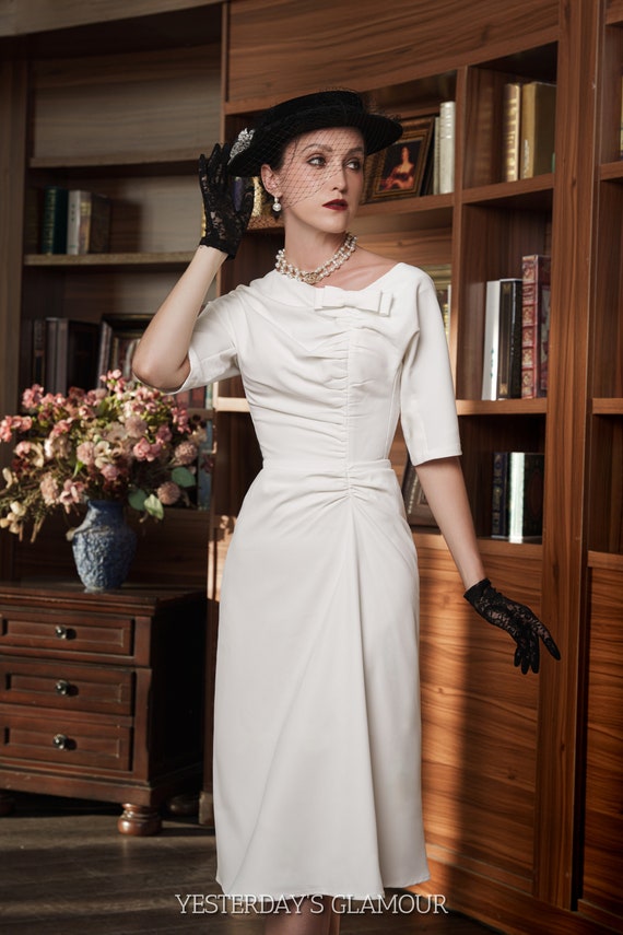 audrey hepburn retro dress Audrey Hepburn