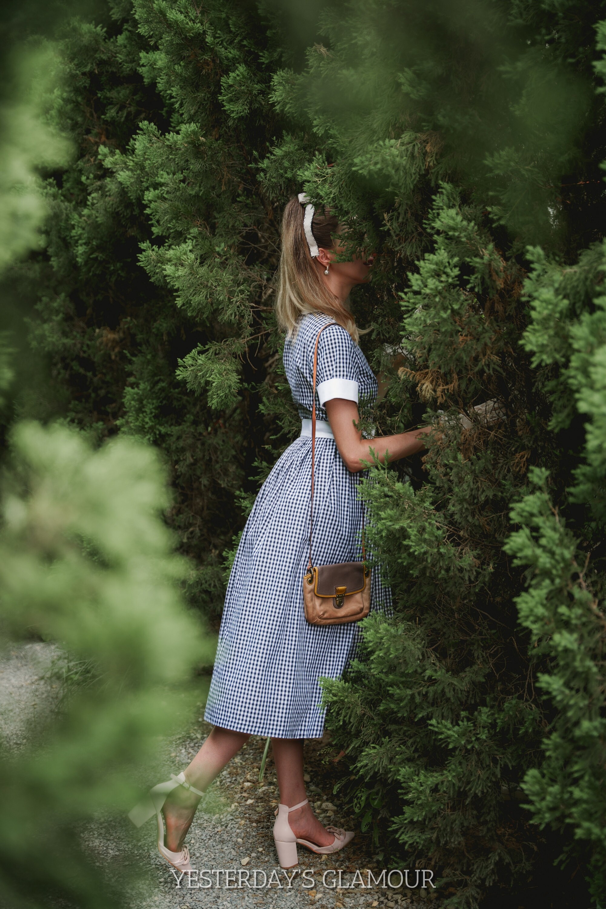 Susan Shirtwaist Checks Dress - 1950s Inspired Shirt Dress