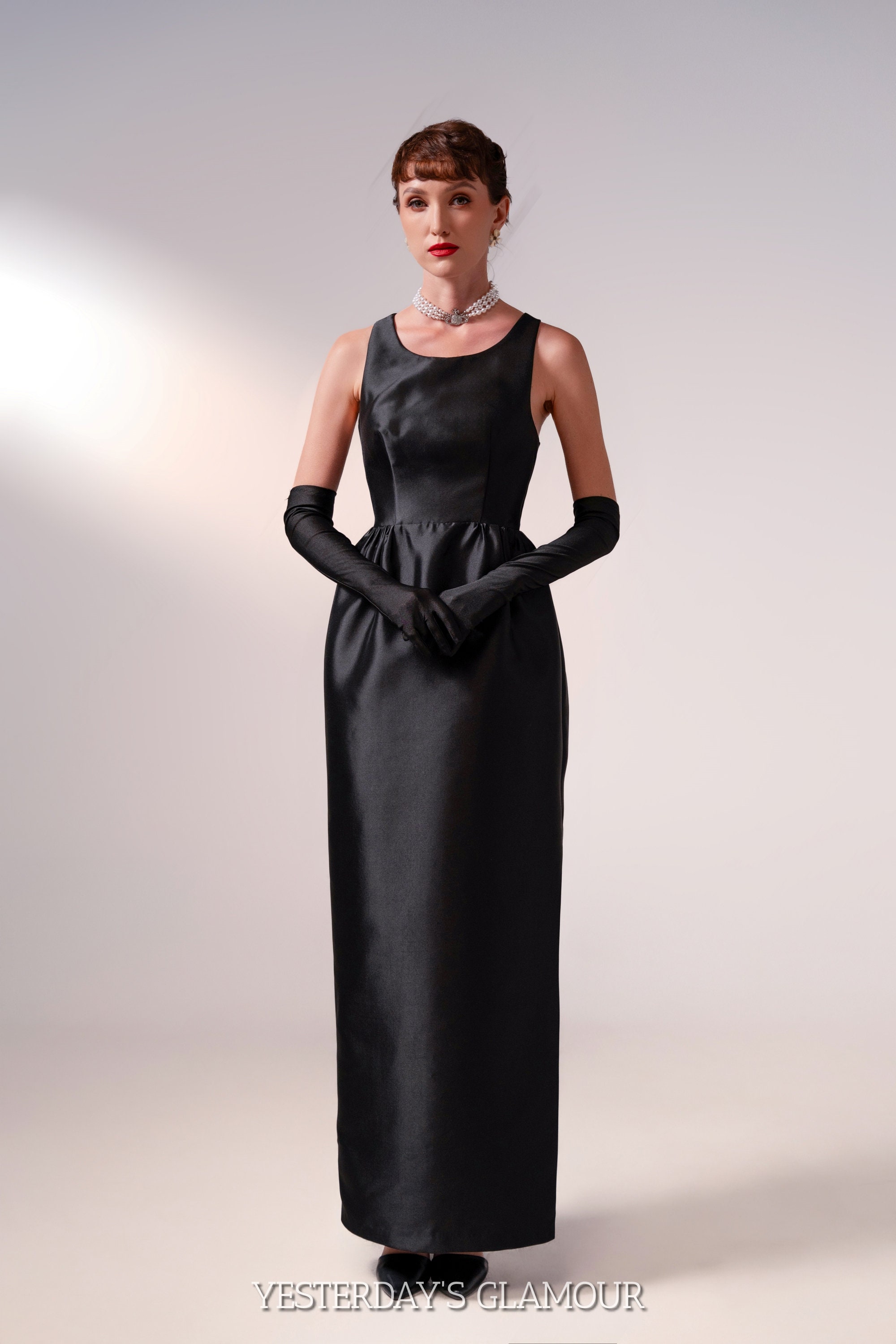 breakfast at tiffany's black dress Audrey Hepburn's little Film fashion moment: Breakfast at