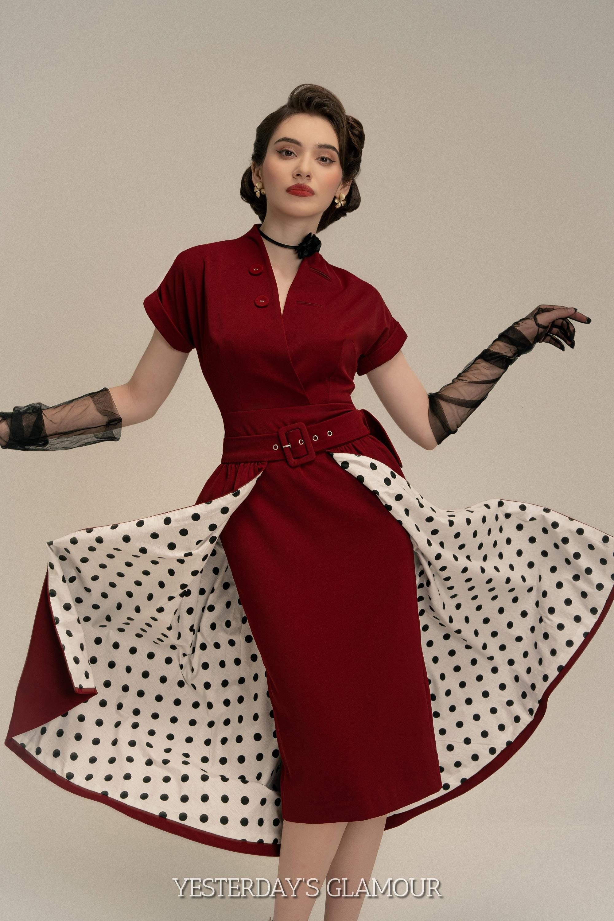 Pretty Woman Jolie Femme En Robe Courte Photo Libre De Droit De