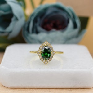 Gold Oval Emerald Ring, 14k Emerald Wedding Ring, Solid Gold Emerald Ring, 18k Emerald Promise Ring, Anniversary Ring, Mothers Day image 2