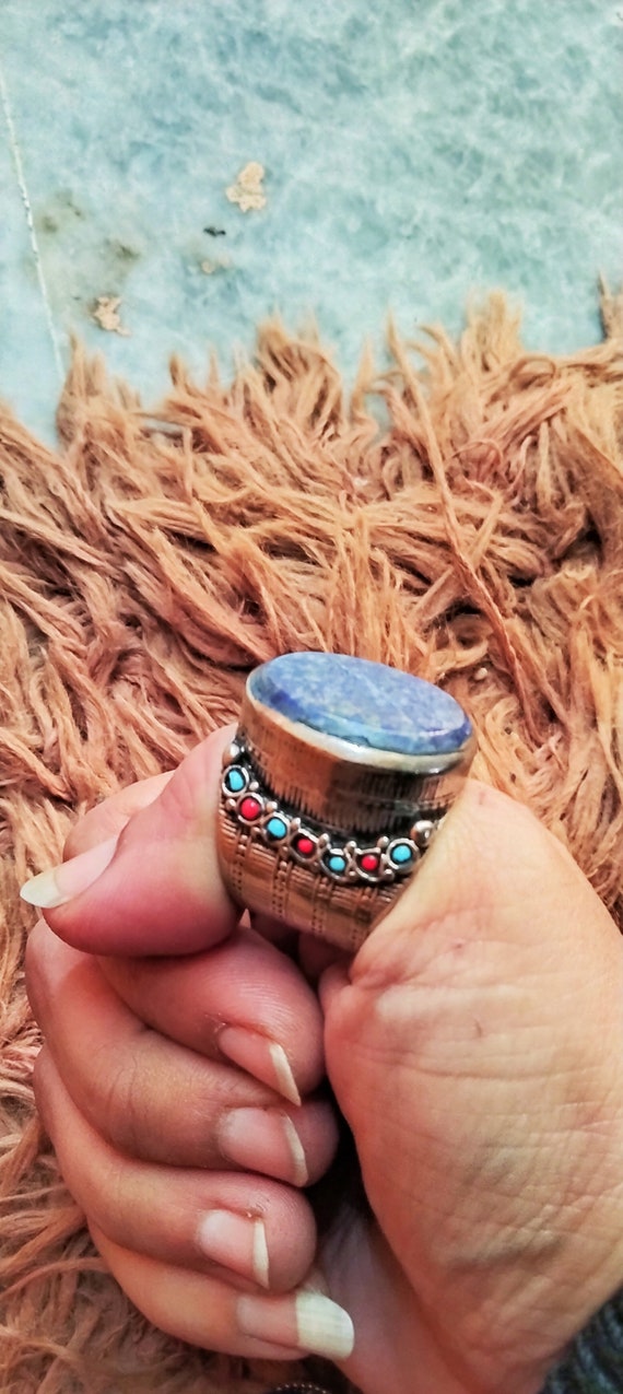 Afghan-Kuchi- Lipas stone vintage Ring for  sale - image 3