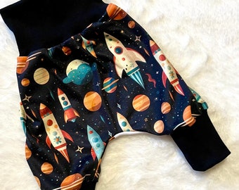 Pumphose 44-122 | Weltall Planeten Weltraum Rakete | Hose Kinder Frühchen | Pumphose Baby Mädchen Junge | Mitwachshose | Geschenk Geburt