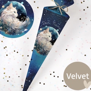 Schultüte weiße Katze | Perser School Mood Lina Kätzchen Schulranzen blau Stoff | personalisierbar Name | Zuckertüte Mädchen Jungen | 70cm