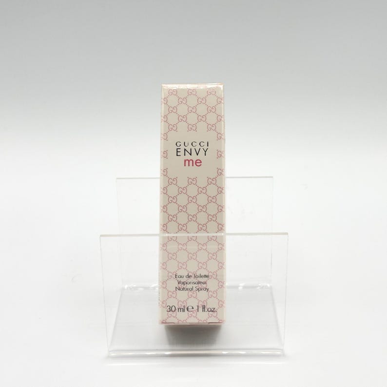 Front view of Gucci Envy Me Eau de Toilette 30ml. Compact pink and white packaging, ideal for travel or gifting.