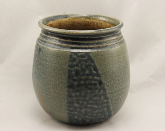 Tontopf mit blau-grüner Glasur, Keramik Topf ca. 13 cm groß, schönes, getöpfertes Aufbewahrungsgefäß