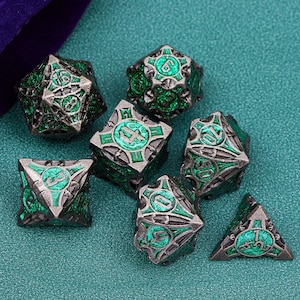 Vintage metal dnd dice set for role playing games , Metal d&d dice set , Full dungeons and dragons dice set dnd , Sharp edge dice set metal