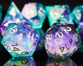 D20 dnd dice set for role playing games , Arrive in about 5 days , Liquid core dnd dice set , Galaxy dungeons and dragons dice set dnd