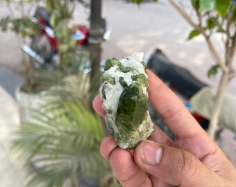 Natürlicher Grüner Dipsit, Mineral aus Afghanistan