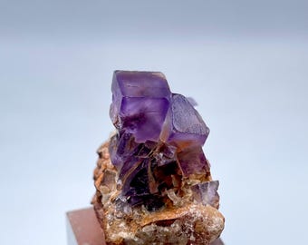 Purple Fluorite Specimen: Natural Crystal from Pakistan (33.50Gram)